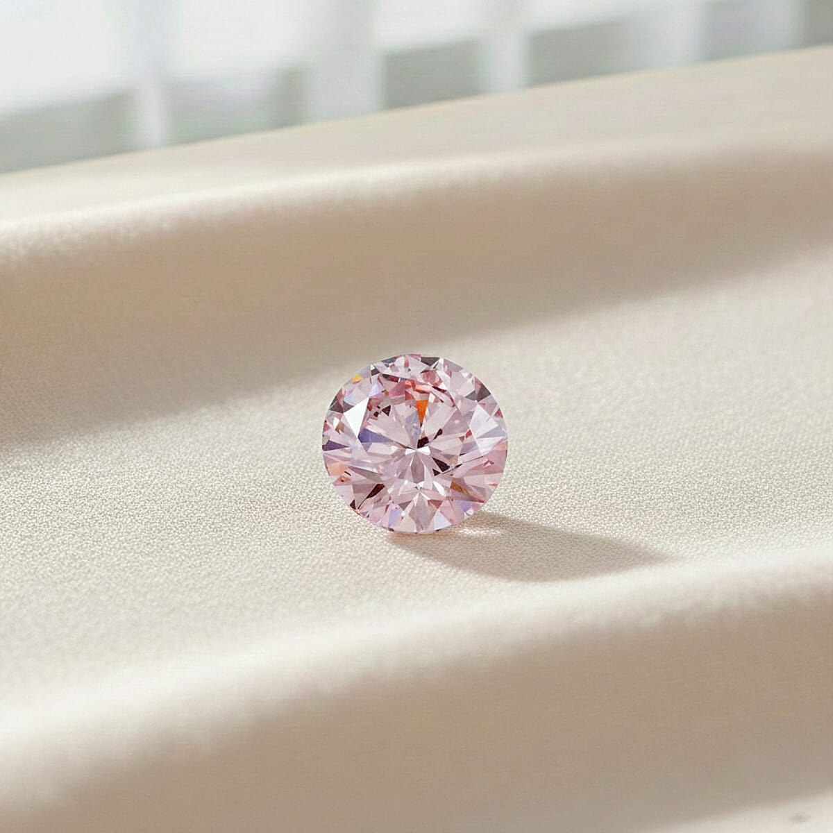 Luxuriant Lab Grown Pink Diamond (IR) (Round) (VS) 2.00 ctw image number 1