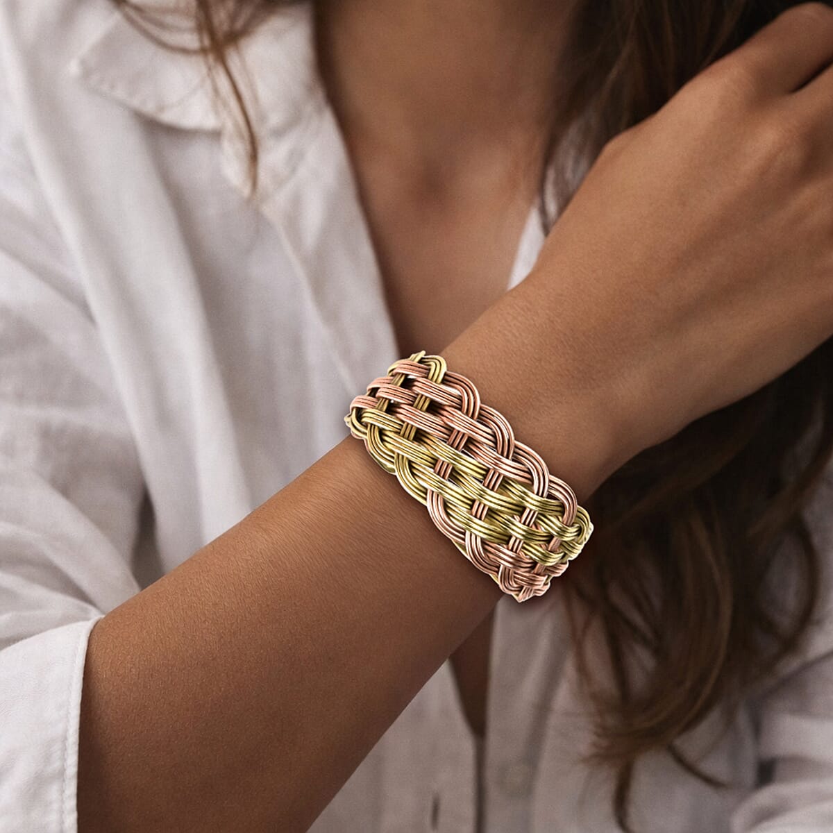 Handmade Criss Cross Cuff Bracelet in Goldtone and Rosetone (7In) image number 1