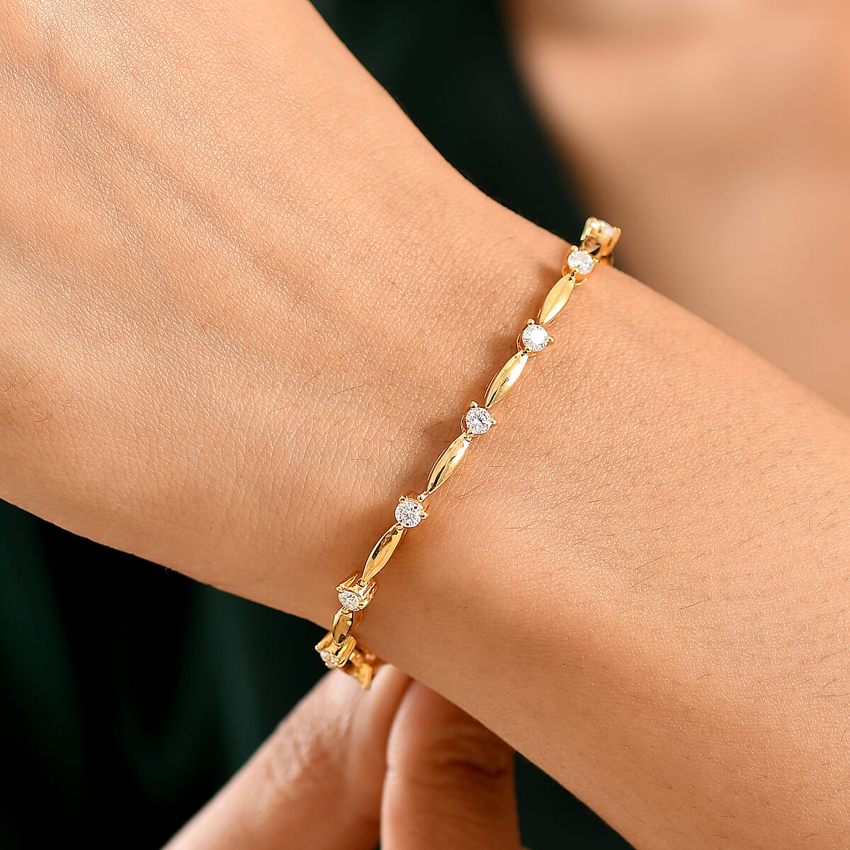 EverTrue Moissanite 1.10 ctw Bracelet in 18K Yellow Gold Plated (7.25 In) image number 2