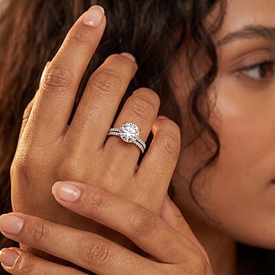 Luxuriant Lab Grown Diamond F VS2 5.54 ctw Ring in 14K White Gold (Size 5.0) 5.50 Grams