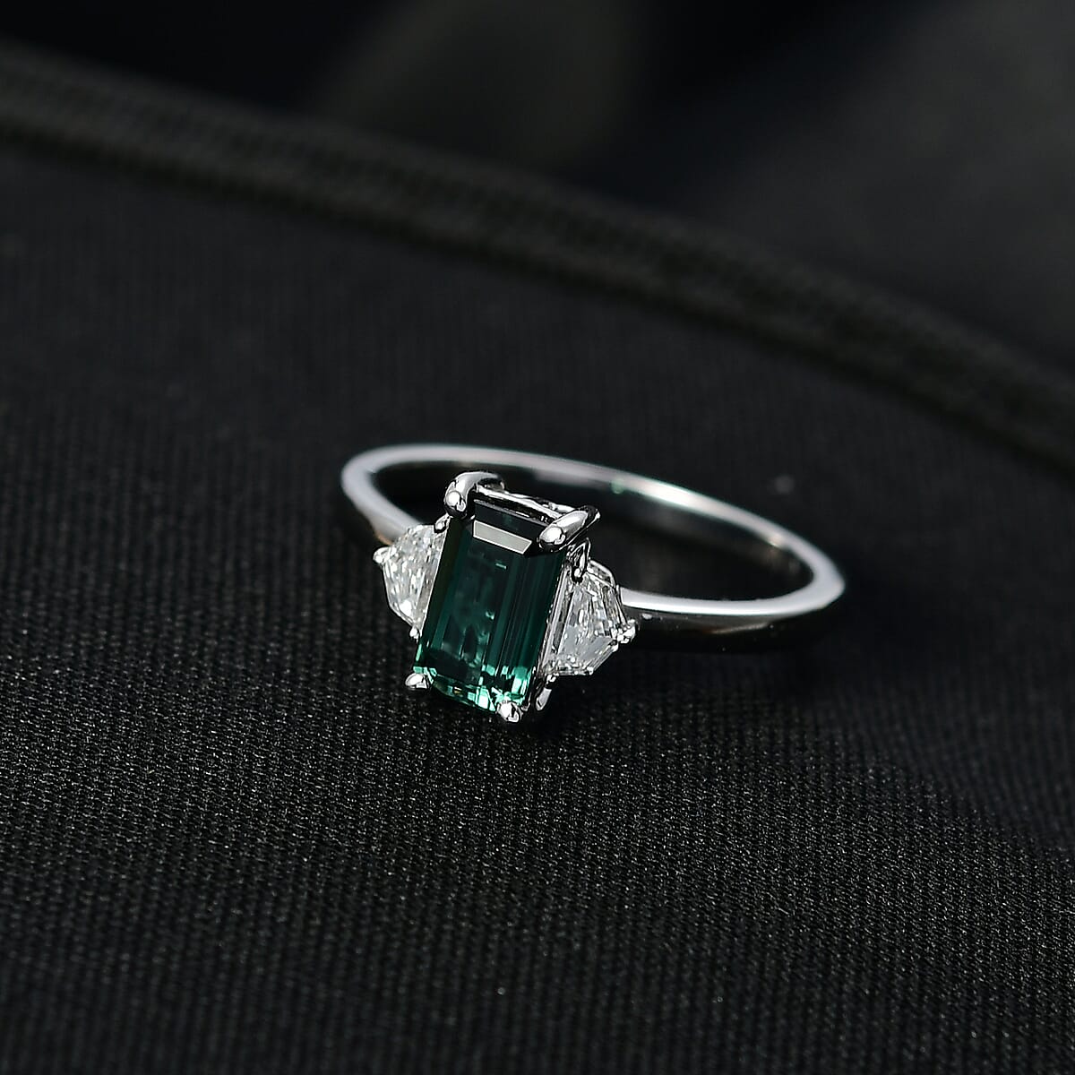 AAA Pirineu Lagoon Tourmaline and Luxuriant Lab Grown Diamond E-F VS 2.10 ctw Ring in 10K White Gold (Size 6.0) image number 1