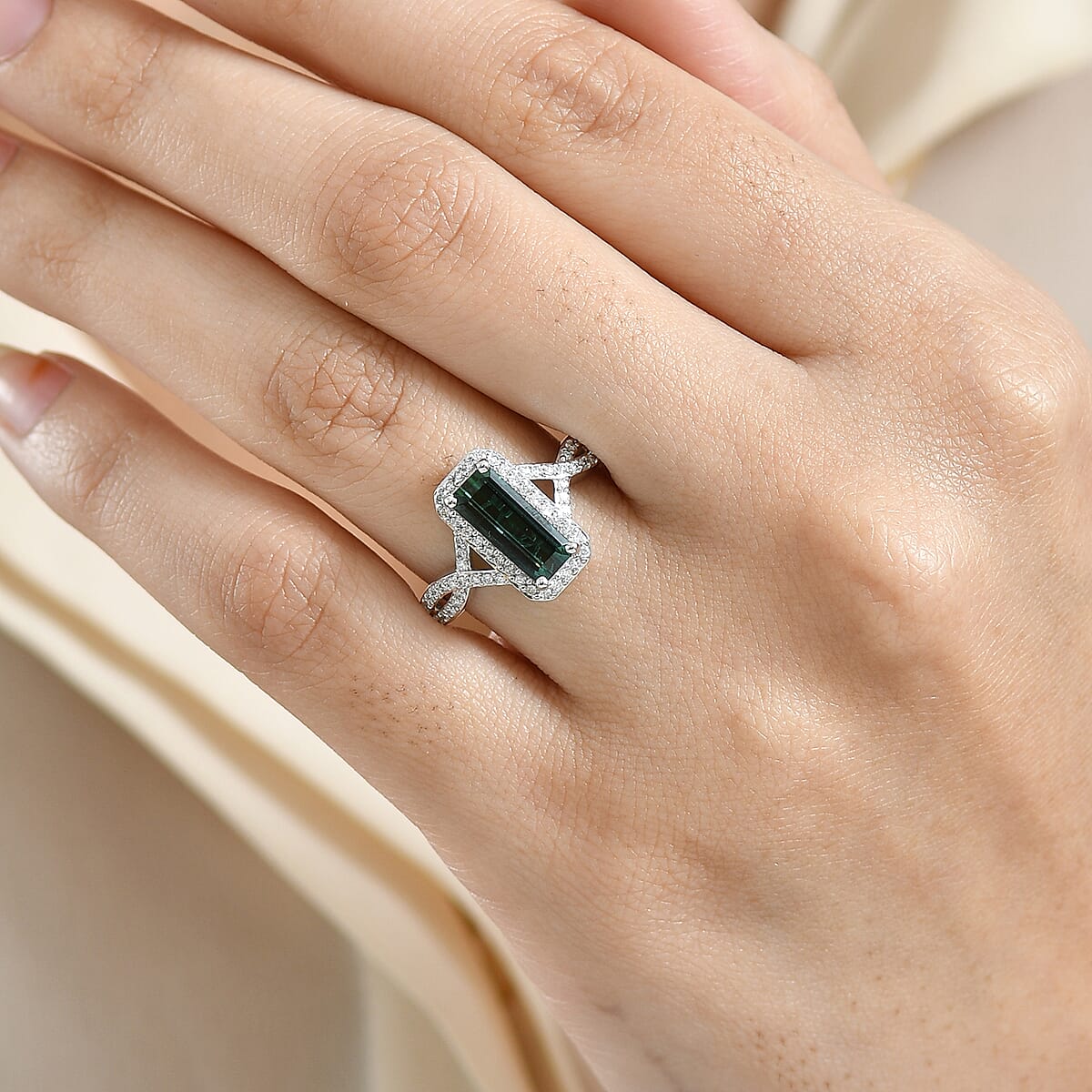 Luxoro 10K White Gold AAA Lagoon Tourmaline,  Diamond (I2) Ring (Size 8.0) 1.93 ctw image number 2