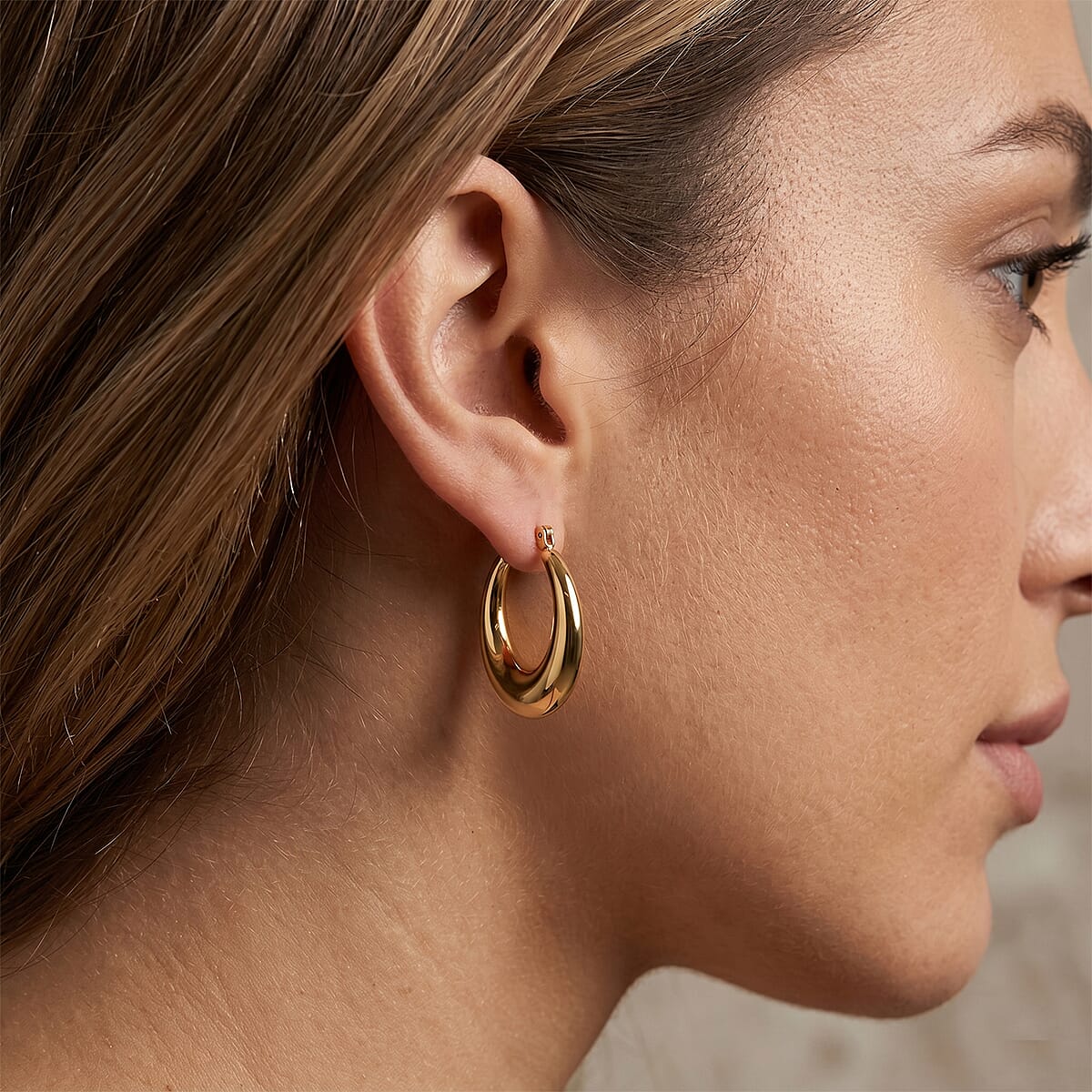 Classic Hoop Earrings in ION Plated YG Stainless Steel image number 2