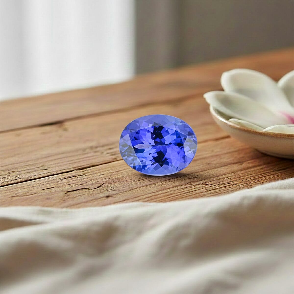 Certified & Appraised AAAA Tanzanite (Ovl 10x8 mm) 2.60 ctw image number 1