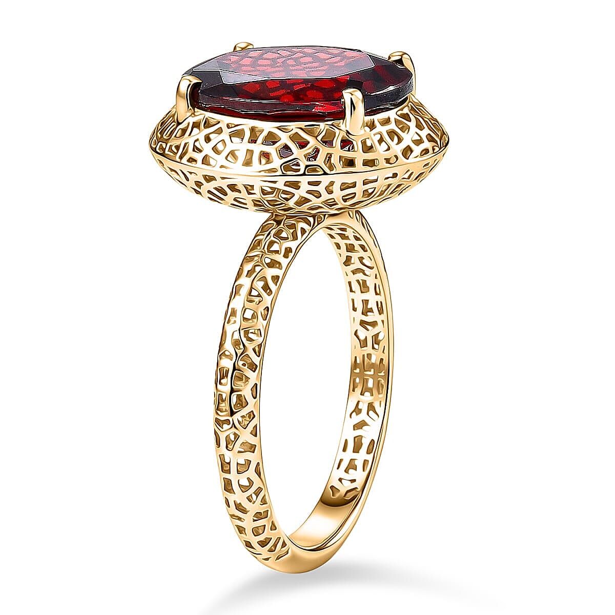 Mirage Collection Premium Mozambique Garnet 5.30 ctw Vintage Glow Ring in 10K Yellow Gold (Size 9.5) image number 3