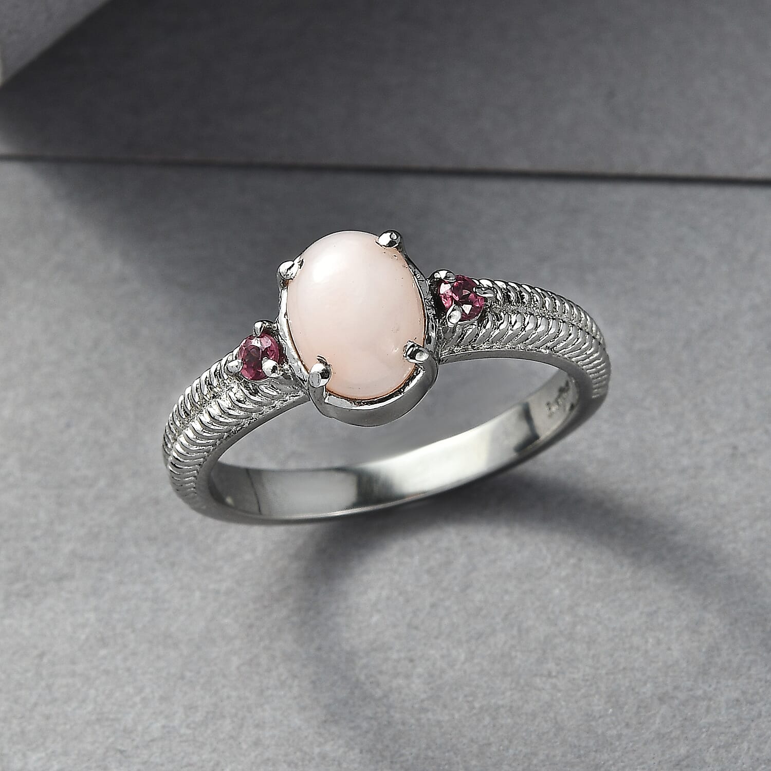 EverTrue Angelskin Pink Opal and Lotus Garnet 1.20 ctw Ring in Stainless Steel (Size 10.0)