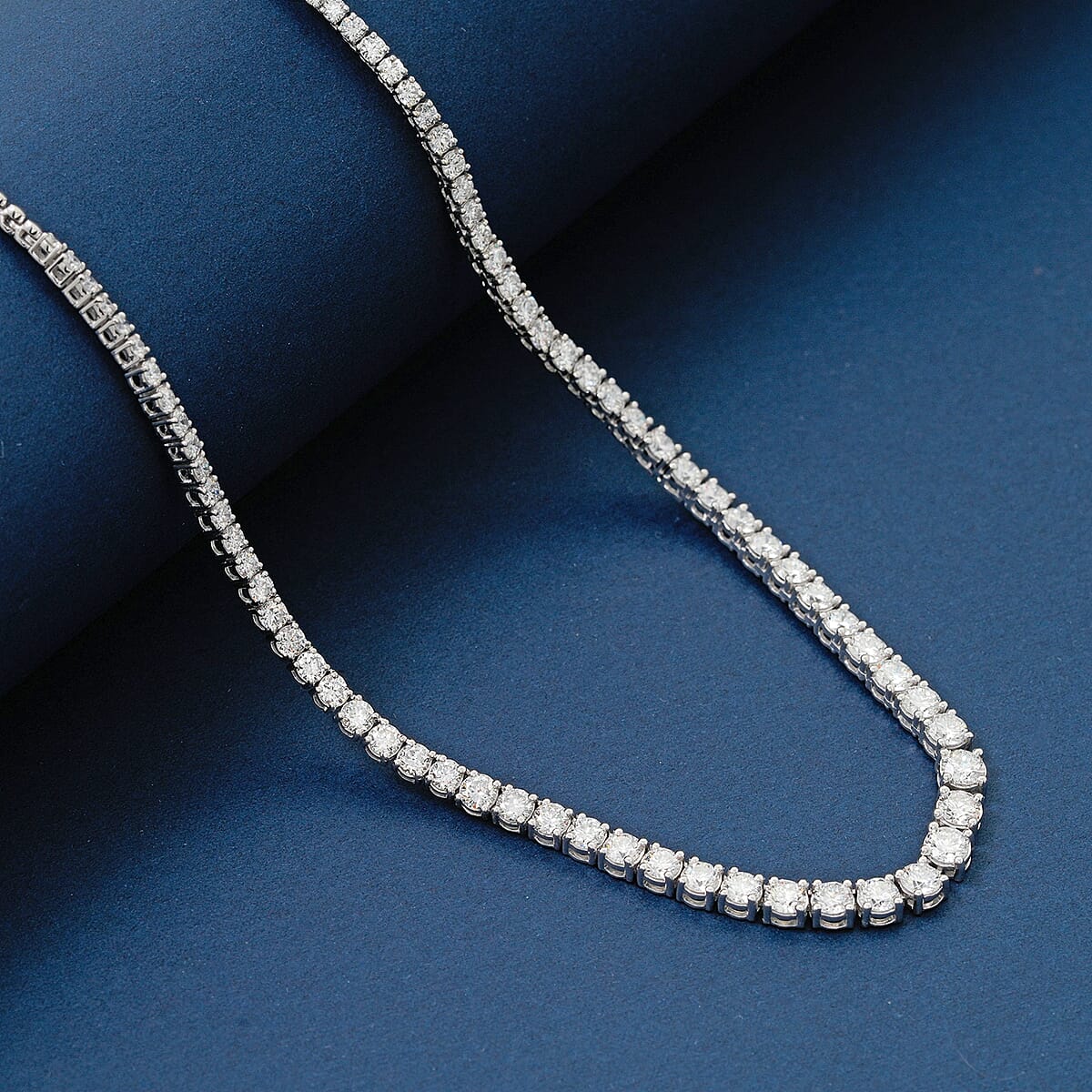 Luxuriant Lab Grown Diamond G-H SI 7.60 ctw Eternal Spark Necklace in Sterling Silver 18 Inches image number 1