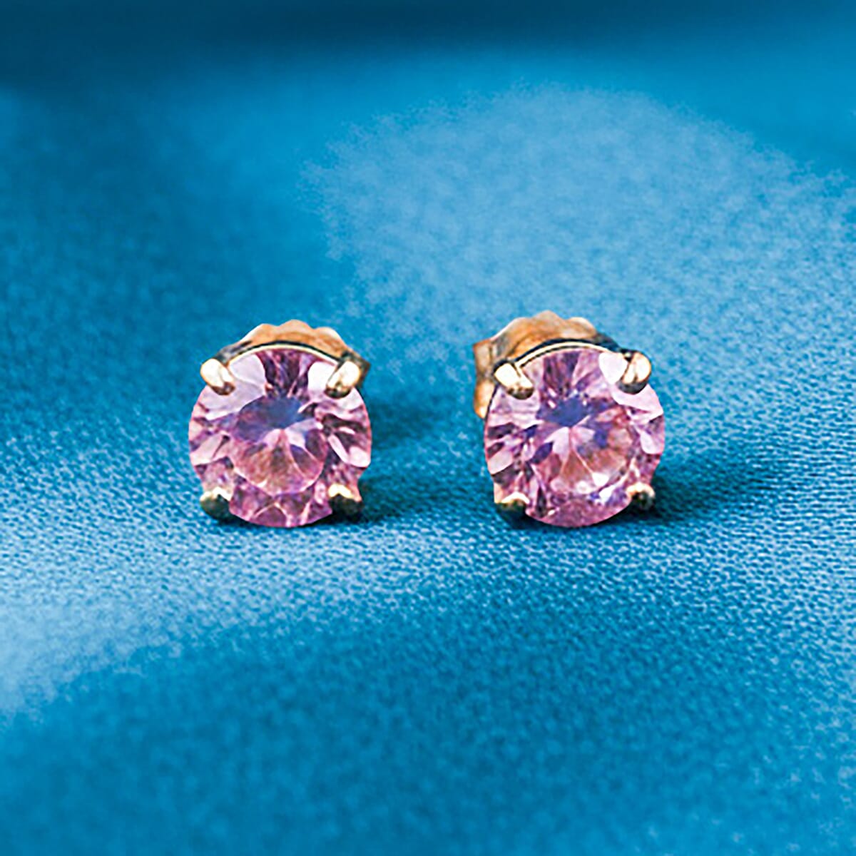 Doorbuster AAA Madagascar Pink Sapphire 1.10 ctw Screw Post Earrings in 14K Yellow Gold image number 1