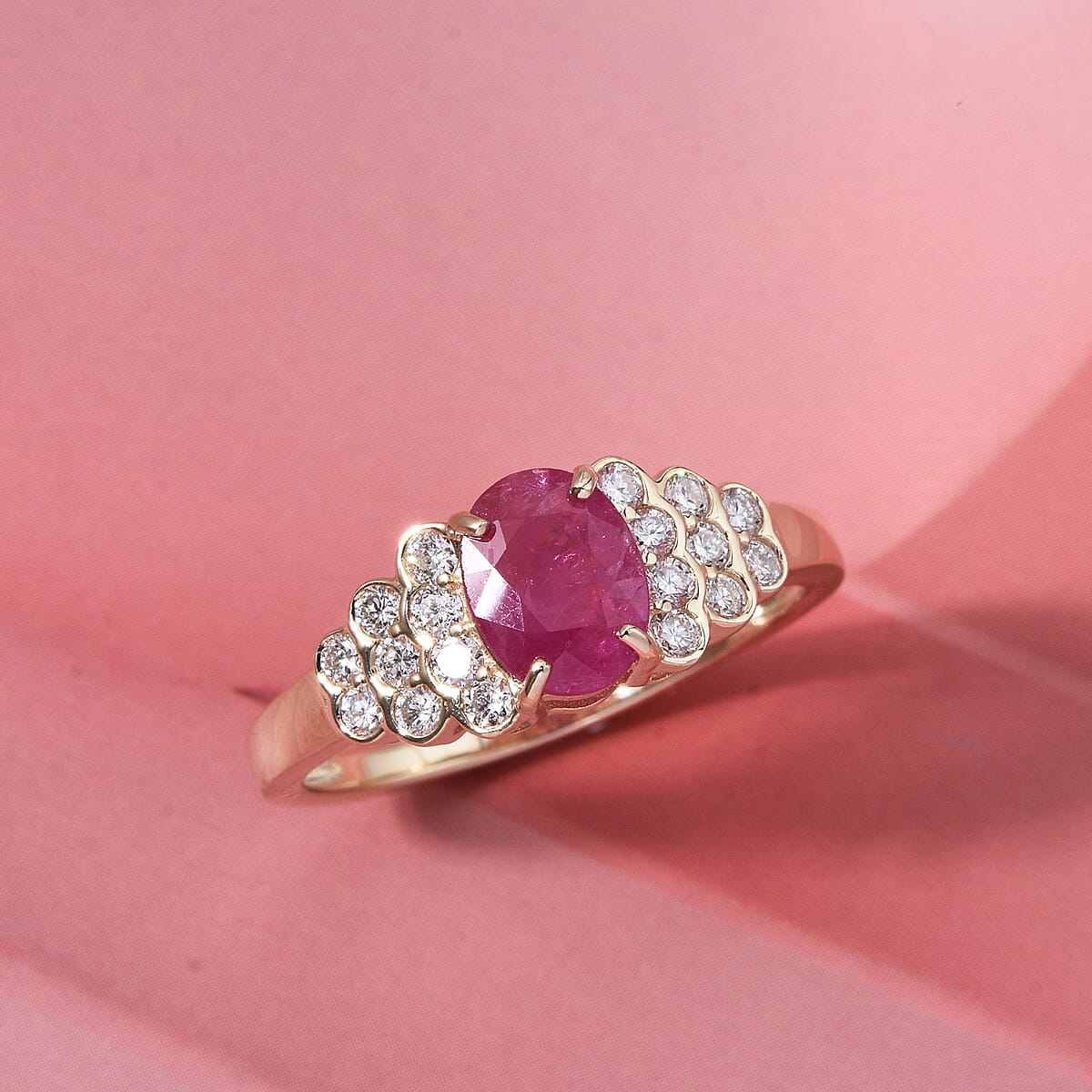 Certified & Appraised 10K Yellow Gold Premium Montepuez Ruby, Luxuriant Lab Grown Diamond (G-H, SI) (0.30 cts) Ring (Size 10.0) 1.76 ctw image number 1