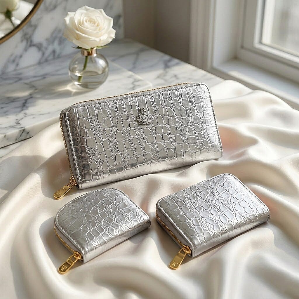 La Marey Silver Crocodile Faux Leather 3pcs Giftbox, Wallet and 2pcs Card Wallets