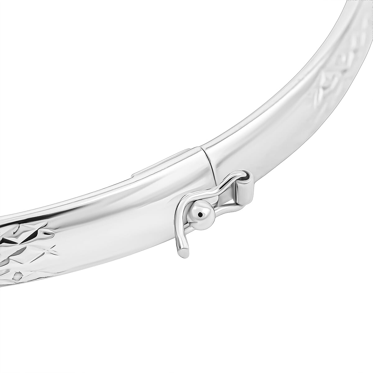 Doorbuster Sterling Silver Diamond Cut Bangle Bracelet (7.50 In) (4.50 g) image number 4