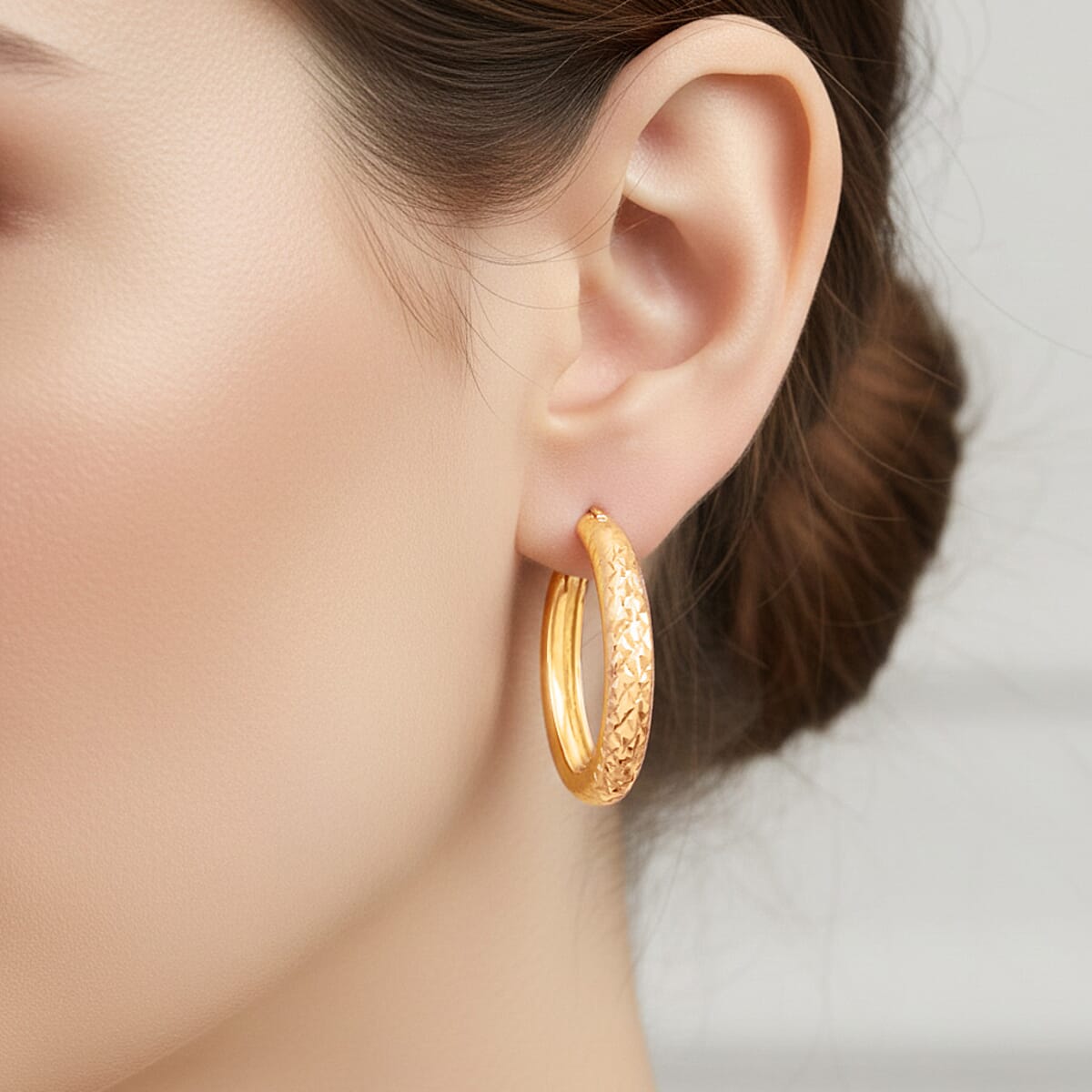 Doorbuster 14K Yellow Gold Over Sterling Silver Diamond Cut Hoop Earrings 2.60 Grams image number 2