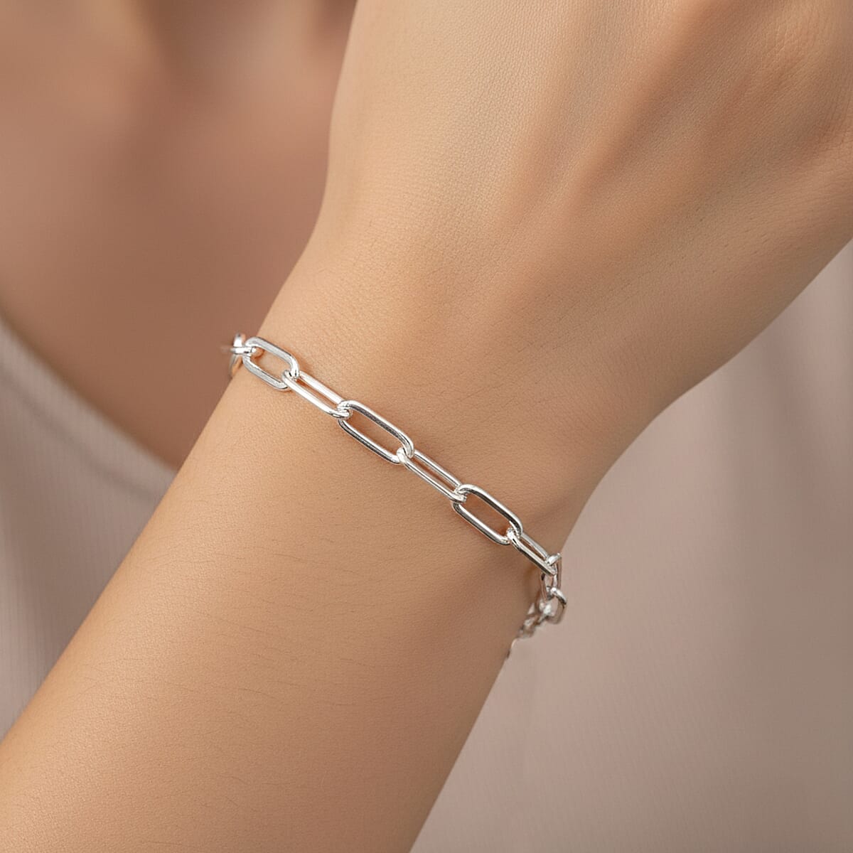 Sterling Silver 3.6mm Paperclip Chain Bracelet (8.00 In) 4.35 Grams image number 2