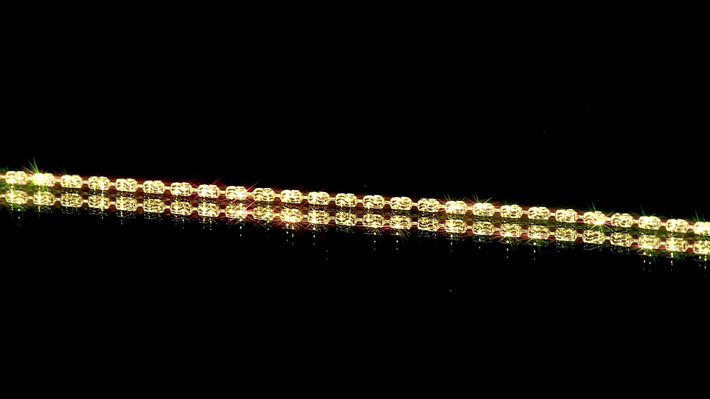 Italian 14K Yellow Gold Over Sterling Silver 2mm Diamond Cut Typhoon Bracelet (7.25 In) 2.40 Grams