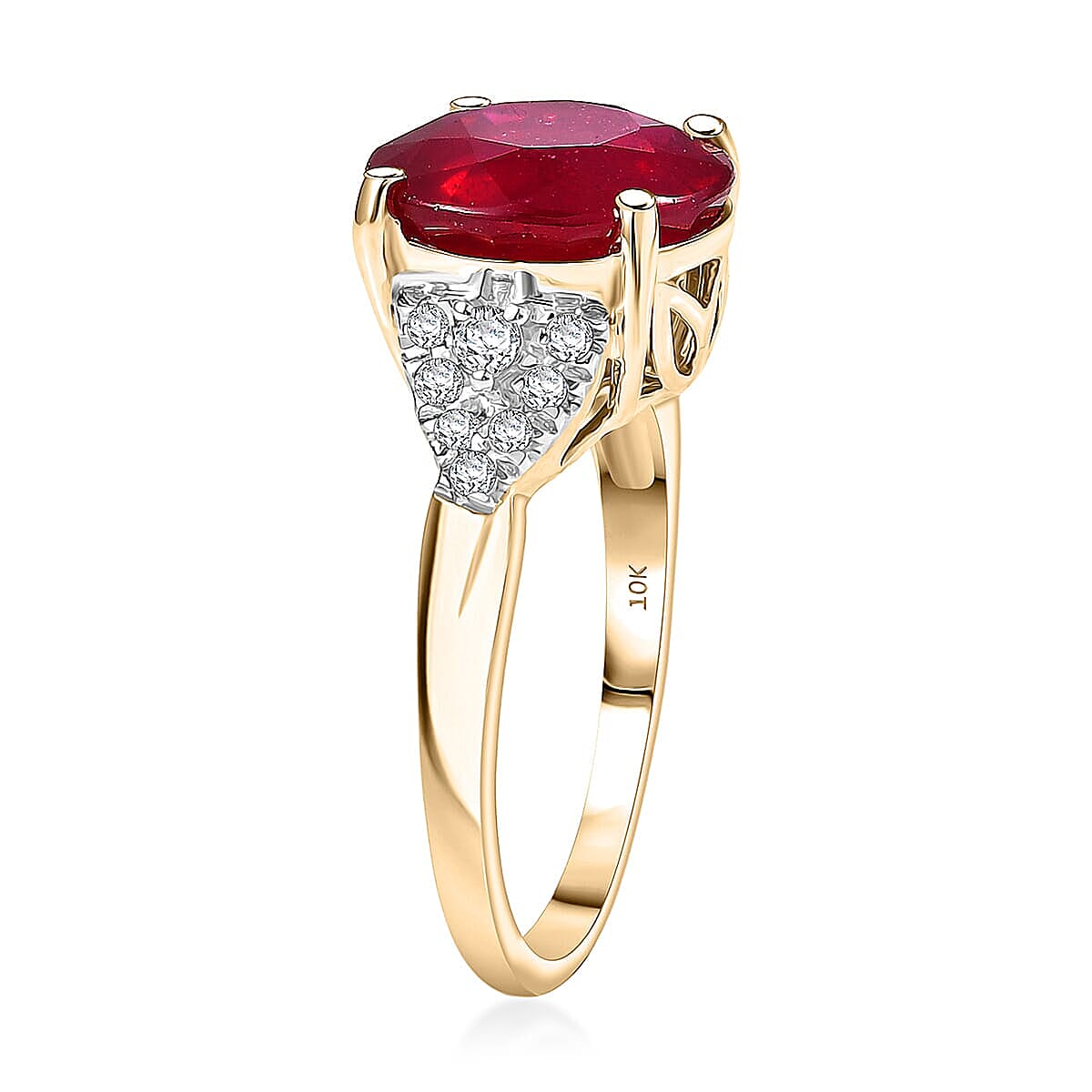 AAA Niassa Ruby (FF) 10.5) and Luxuriant Lab Grown Diamond G-H SI 7.10 ctw Ring in 10K Yellow Gold (Size 10.0) image number 3