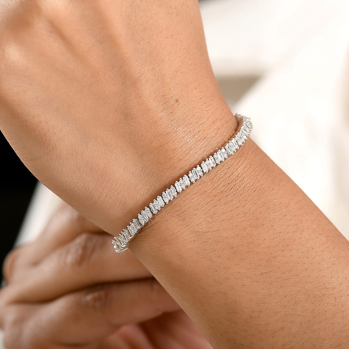 Luxuriant Lab Grown Diamond G-H SI 3.50 ctw Matrix Line Bracelet in Rhodium Over Sterling Silver (7.25 In) image number 2