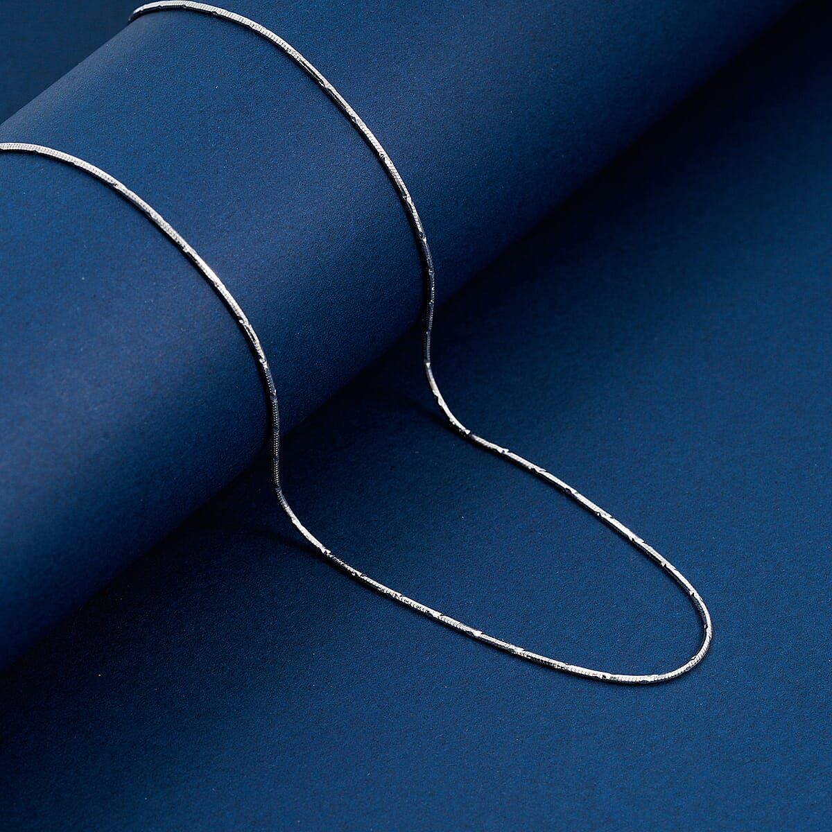 Doorbuster Made in Italy Rhodium Over Sterling Silver 1mm Snake Square 8 Sided Diamond Cut Necklace 20 Inches 3.60 Grams image number 1