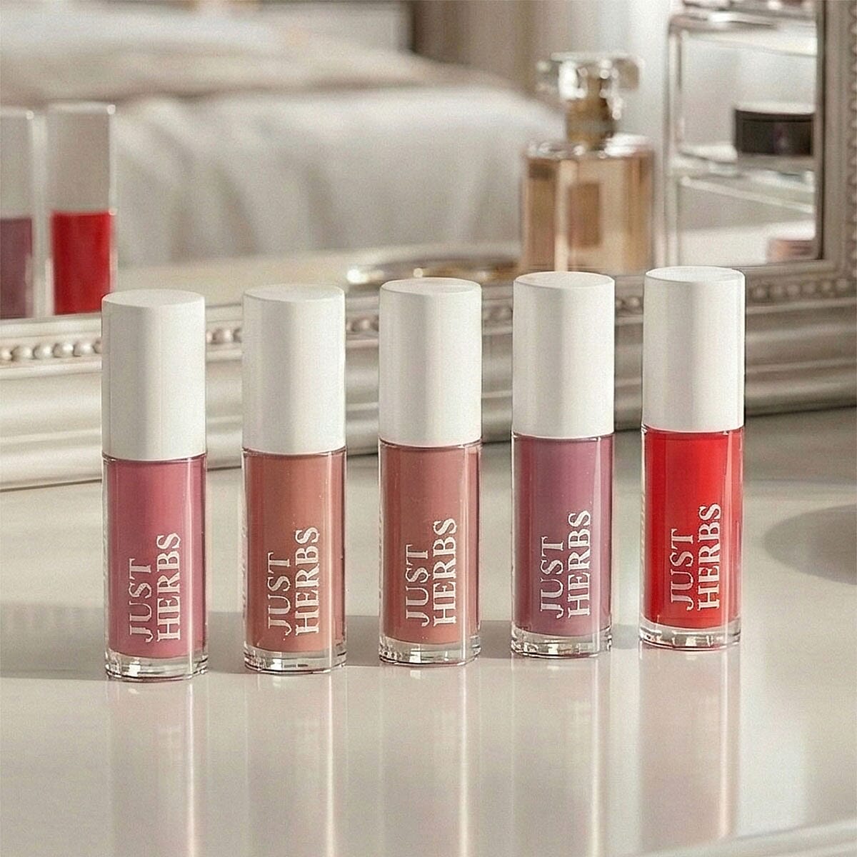 Just Herbs Set of 5 Ayurvedic Liquid Matte Finish Lipstick Kit - Deeps and Reds image number 1