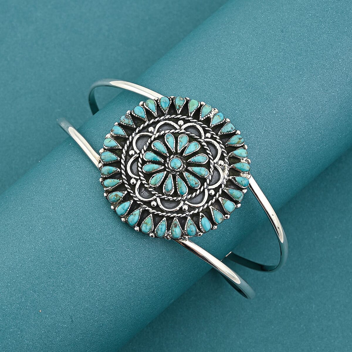 Santa Fe Style Kingman Turquoise 4.20 ctw Bracelet in Sterling Silver (Adjustable)  image number 1