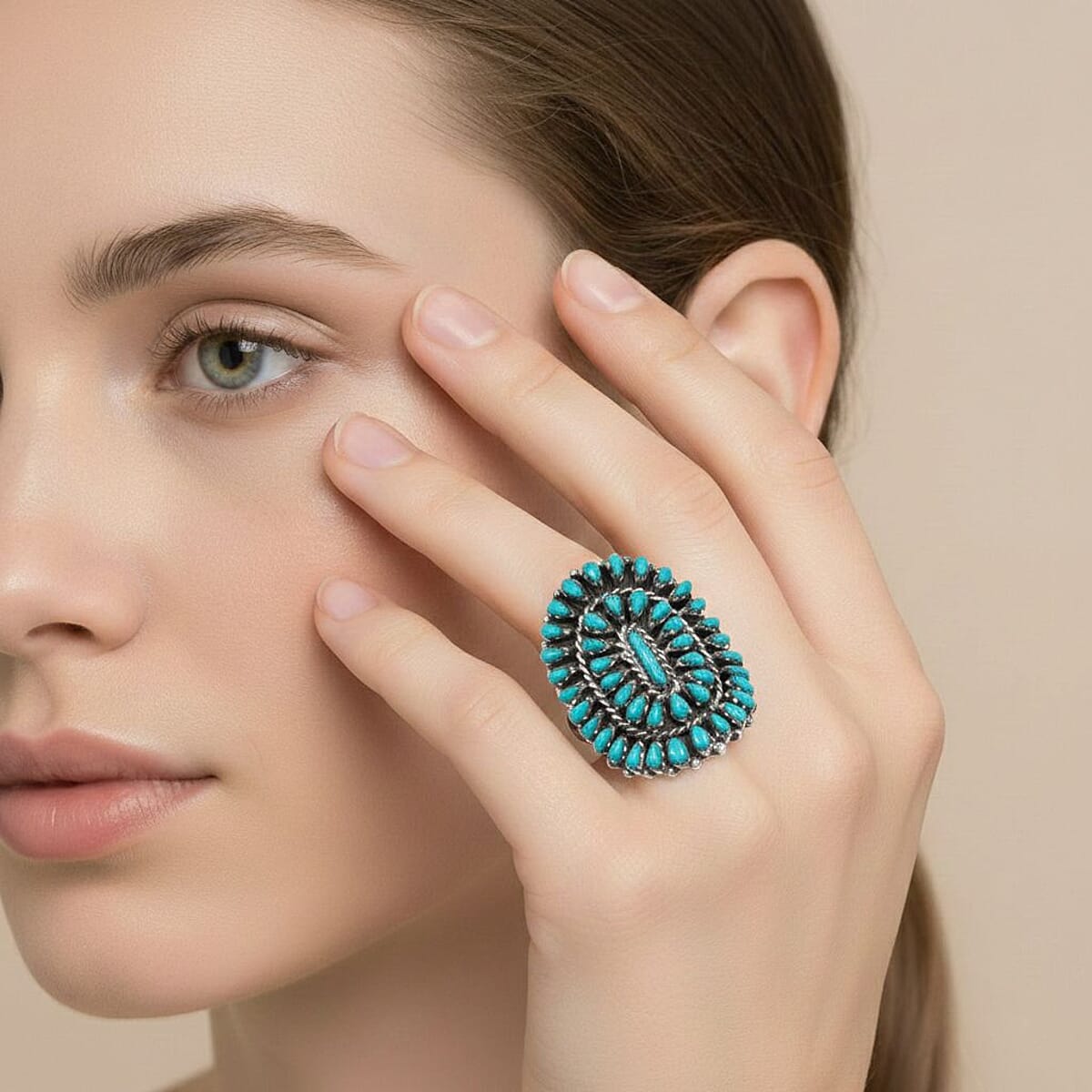 Santa Fe Style Kingman Turquoise 4.40 ctw Ring in Sterling Silver (Size 6.0) image number 2