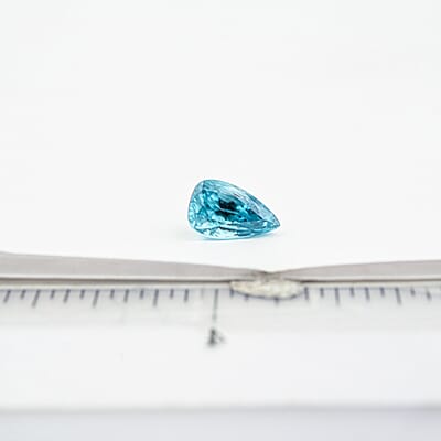 AAAA Cambodian Blue Zircon (Pear Free Size) 4.00 ctw