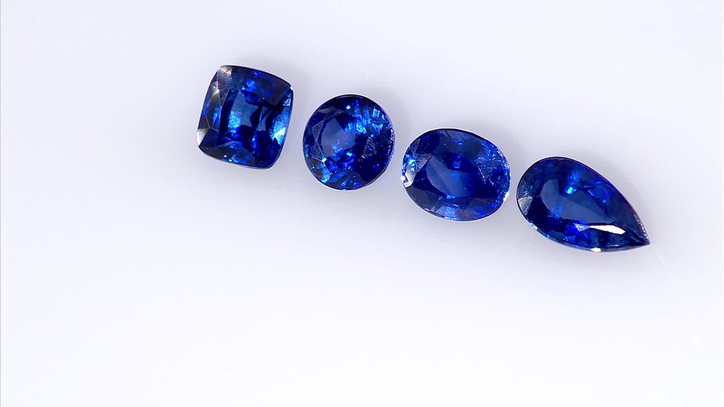 Certified and Appraised AAAA Ceylon Blue Sapphire (Ovl Free Size) 1.25 ctw