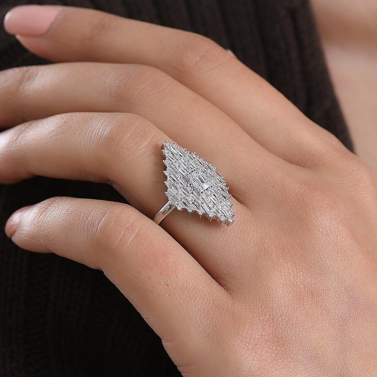 Luxuriant Lab Grown Diamond G-H SI 1.40 ctw Ring in Rhodium Over Sterling Silver (Size 10.0) image number 2