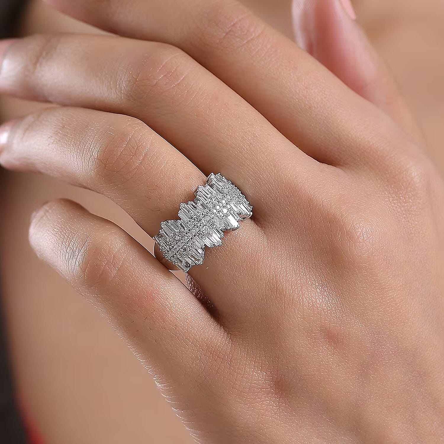 Luxuriant Lab Grown Diamond G-H SI 1.50 ctw Matrix Regal Band Ring in Rhodium Over Sterling Silver (Size 10.0)