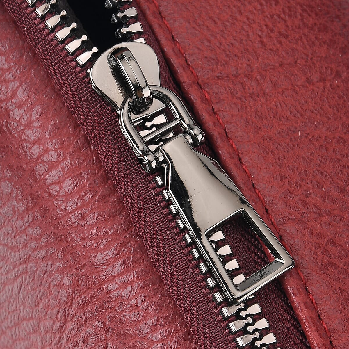 La Marey Wine Faux Leather Crossbody Phone Bag with Shoulder Strap image number 4