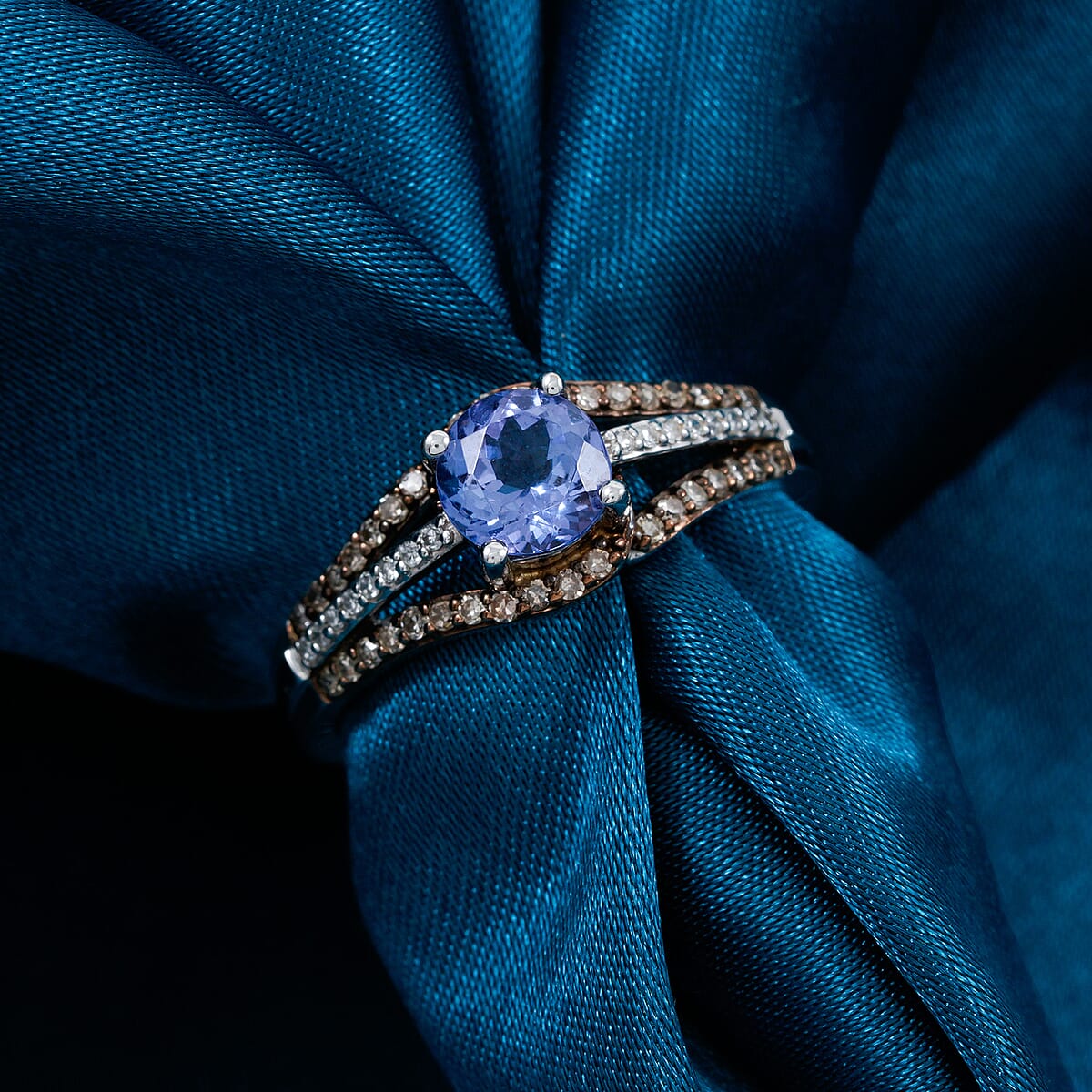 Tanzanite, Natural Champagne and White Diamond Ring in 14K White Gold 1.00 ctw (Size 8.0) image number 1