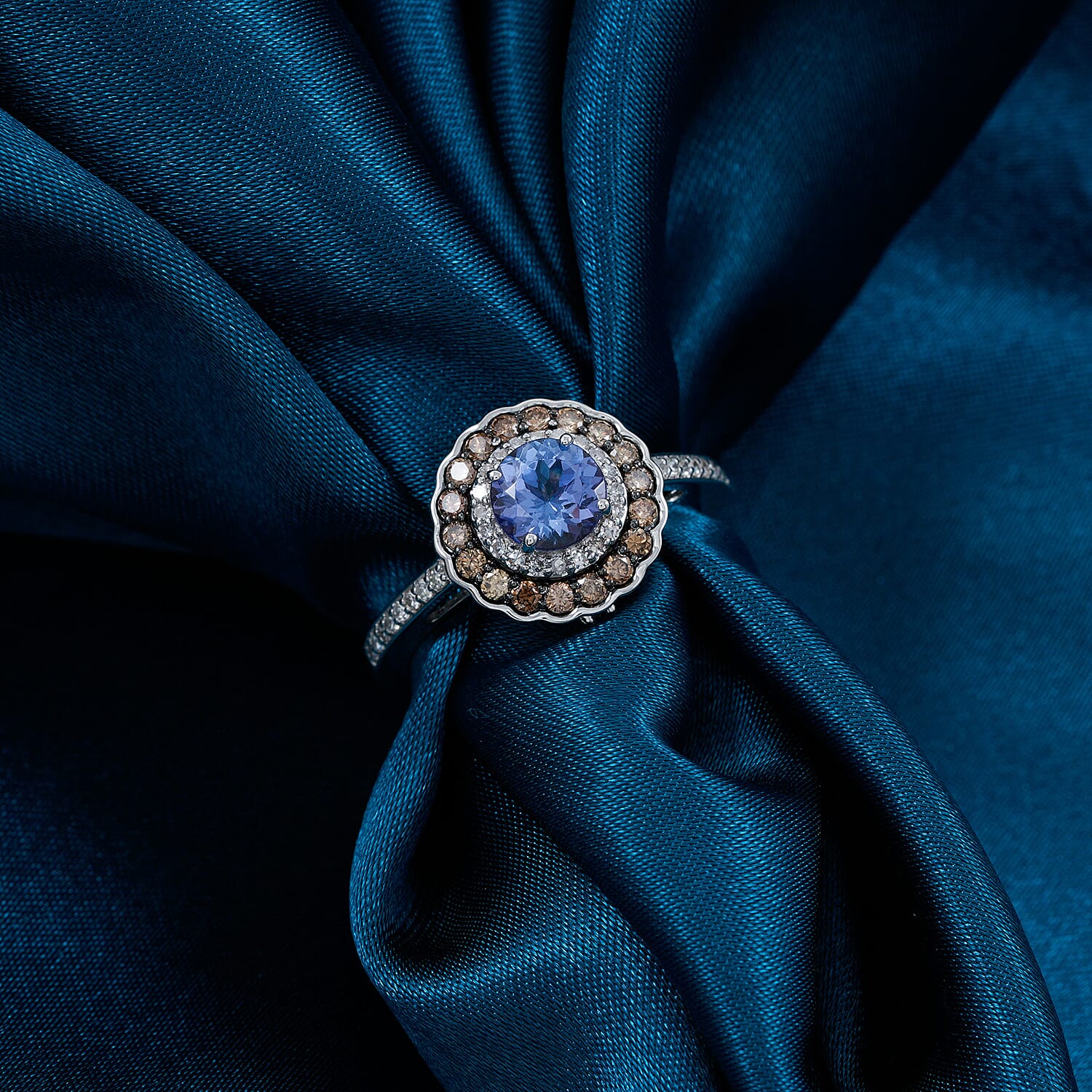 NY Closeout Tanzanite and F VS Diamond 1.37 ctw Ring in 14K White Gold (Size 7.0) 