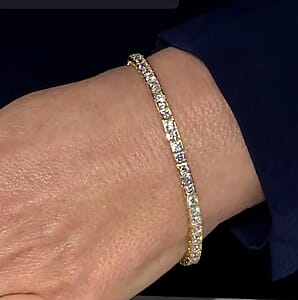 Doorbuster Luxuriant Lab Grown Diamond F VVS2 8.00 ctw Bracelet in 14K Yellow Gold (7.25 In) 12.35 Grams