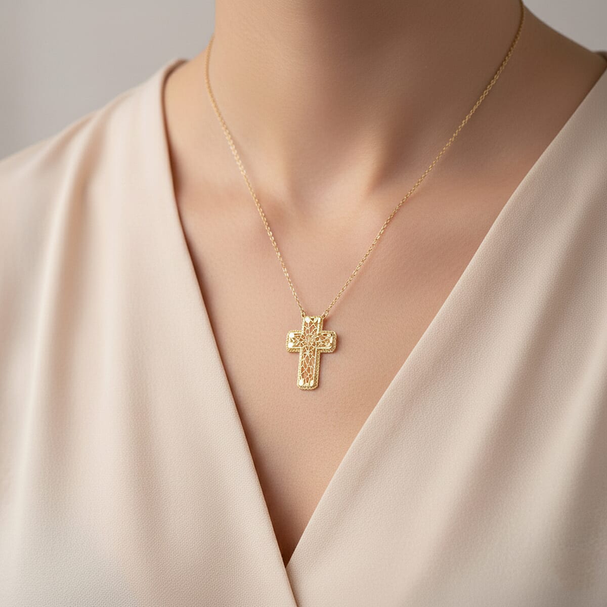 Cross Necklace in 10K Yellow Gold 1.4 Grams 16 Inches  image number 2