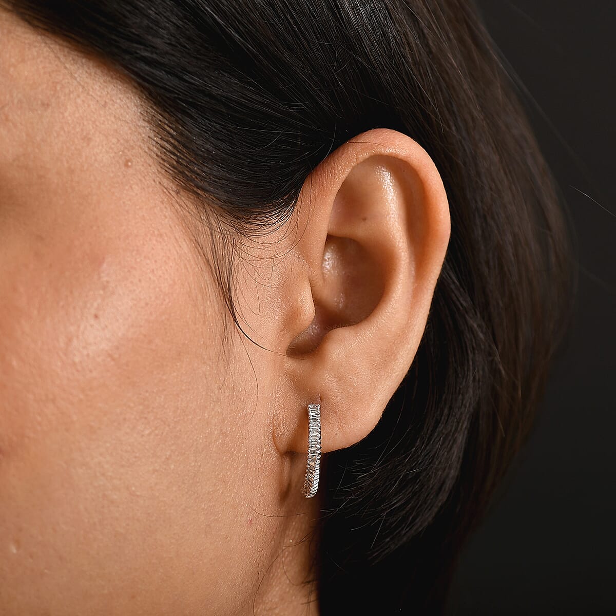 Luxuriant Lab Grown Diamond G-H SI 0.50 ctw Matrix Curve Hoop Earrings in Rhodium Over Sterling Silver image number 2