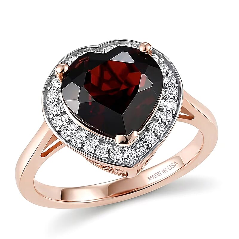D'Joy Mozambique Garnet and Moissanite 3.90 ctw Heartfire Glow Ring in 18K Vermeil Rose Gold Over Sterling Silver (Size 10.0)
