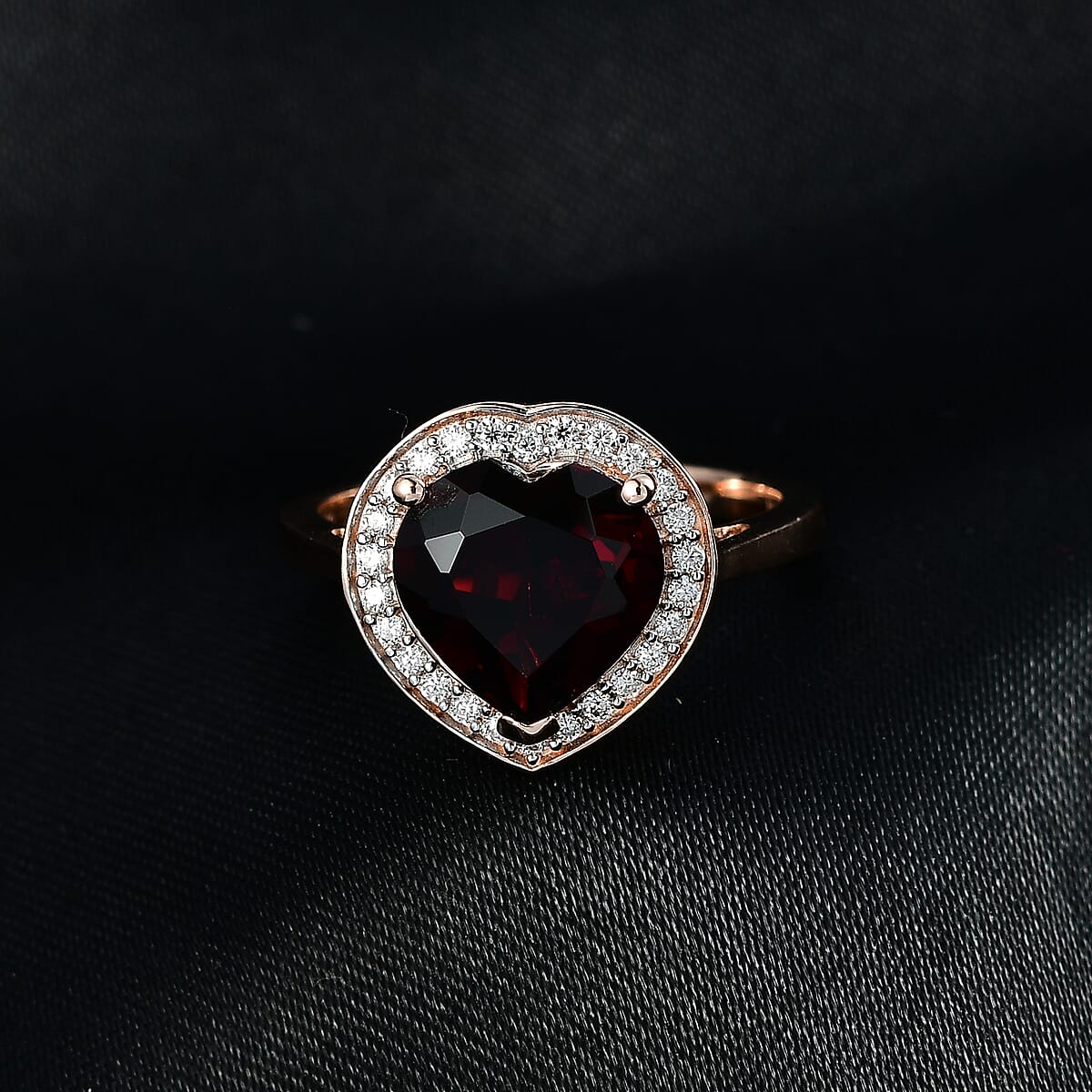 D'Joy Mozambique Garnet and Moissanite 3.90 ctw Ring in 18K Vermeil Rose Gold Over Sterling Silver (Size 10.0) image number 1