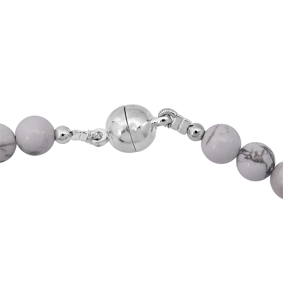 White Howlite Beaded Necklace with Magnetic Lock in Sterling Silver 150.00 ctw (18 Inches) image number 4