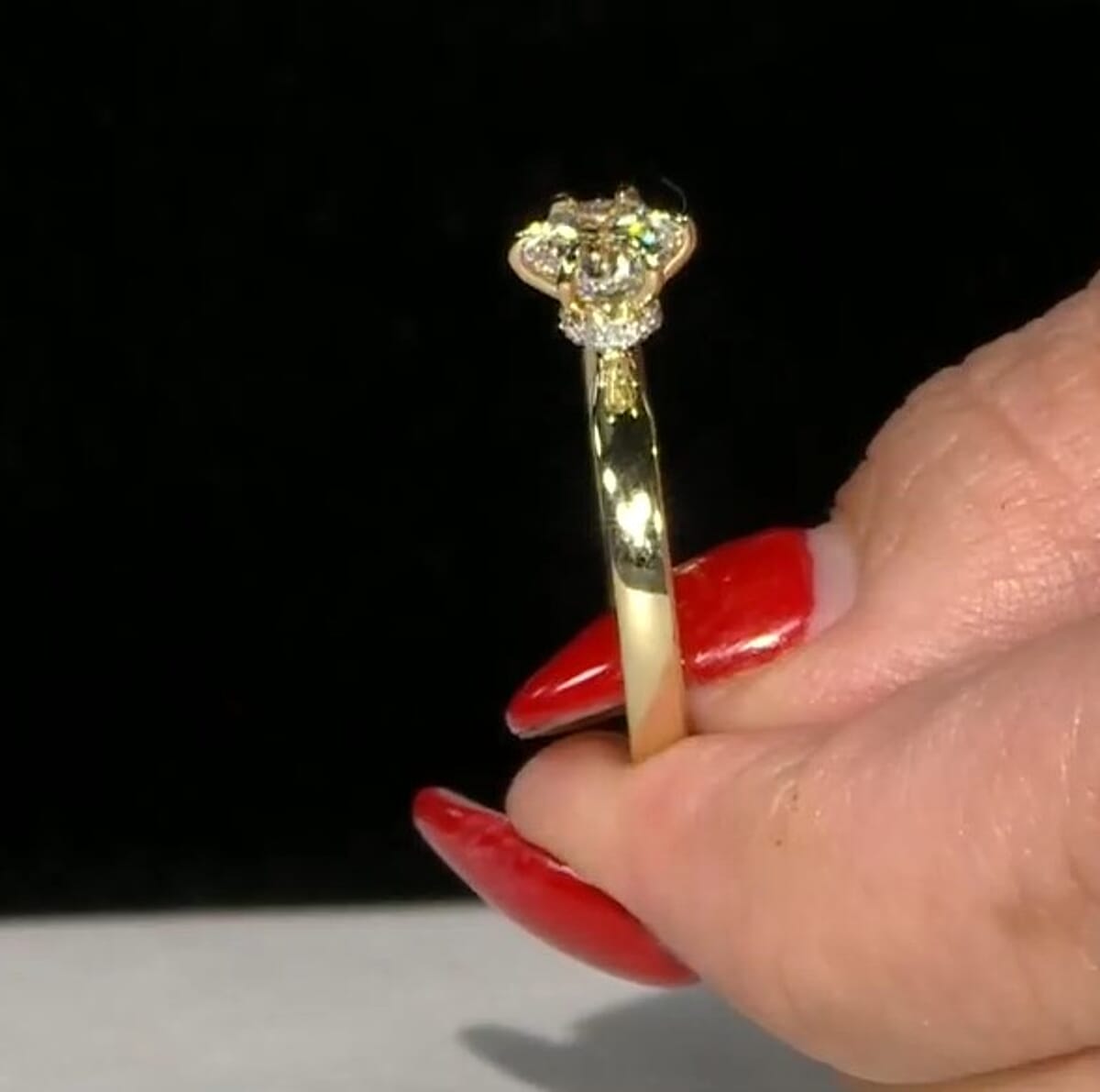 Doorbuster Luxuriant Lab Grown Diamond VS-SI 1.15 ctw Ring in 14K Yellow Gold (Size 7.0) image number 4