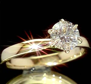 Doorbuster Luxuriant Lab Grown Diamond VS-SI 2.15 ctw Ring in 14K Yellow Gold (Size 7.0)