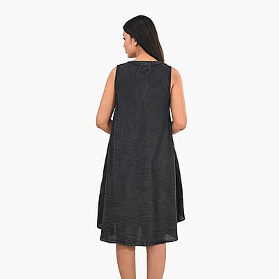 La Marey Black Solid Stone-Wash Umbrella Dress with collar and Buttons - One Size Missy