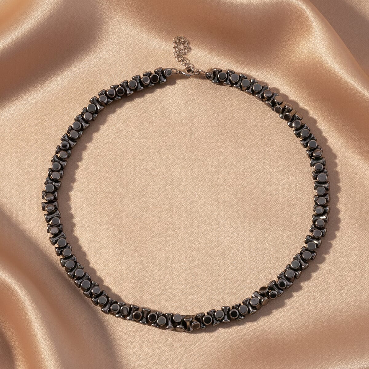 Bone Shape Terahertz 200.00 ctw Beaded Necklace in Stainless Steel 18-20 Inches image number 1