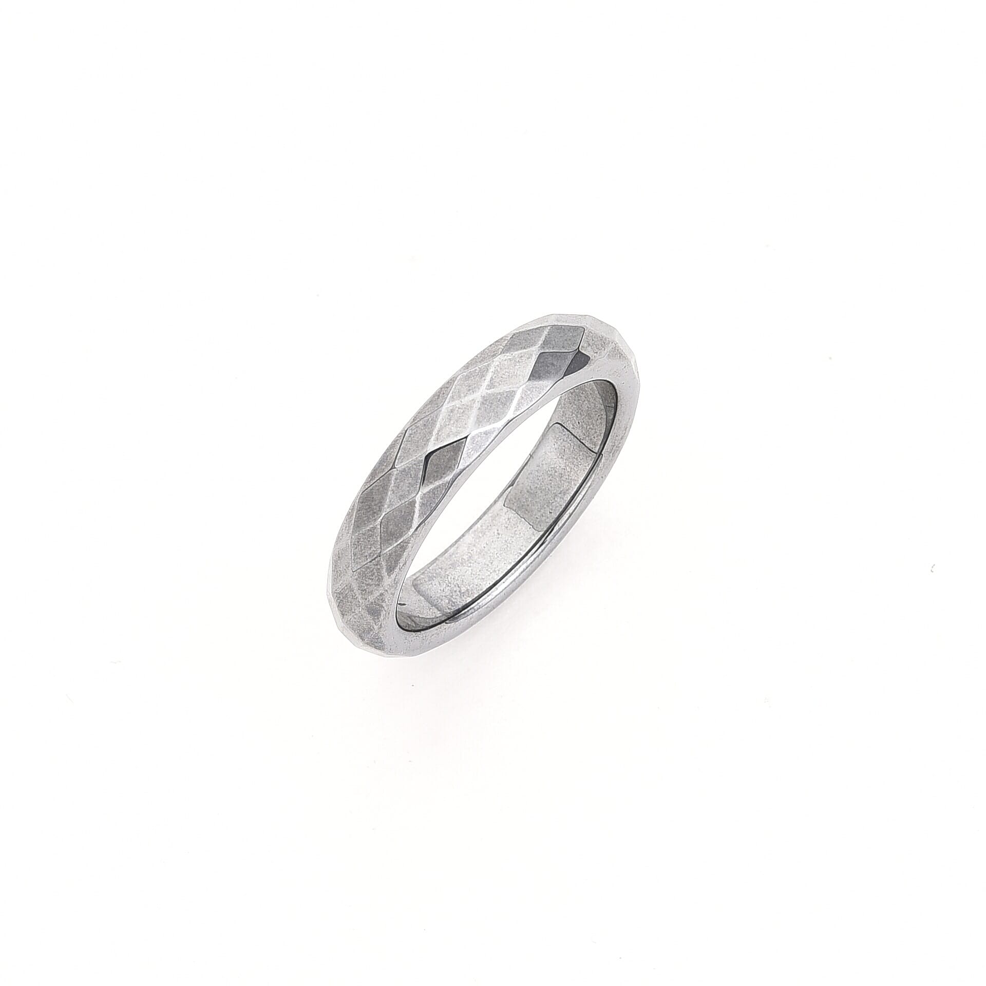 Terahertz Band Ring (Size 8.0) 10.00 ctw