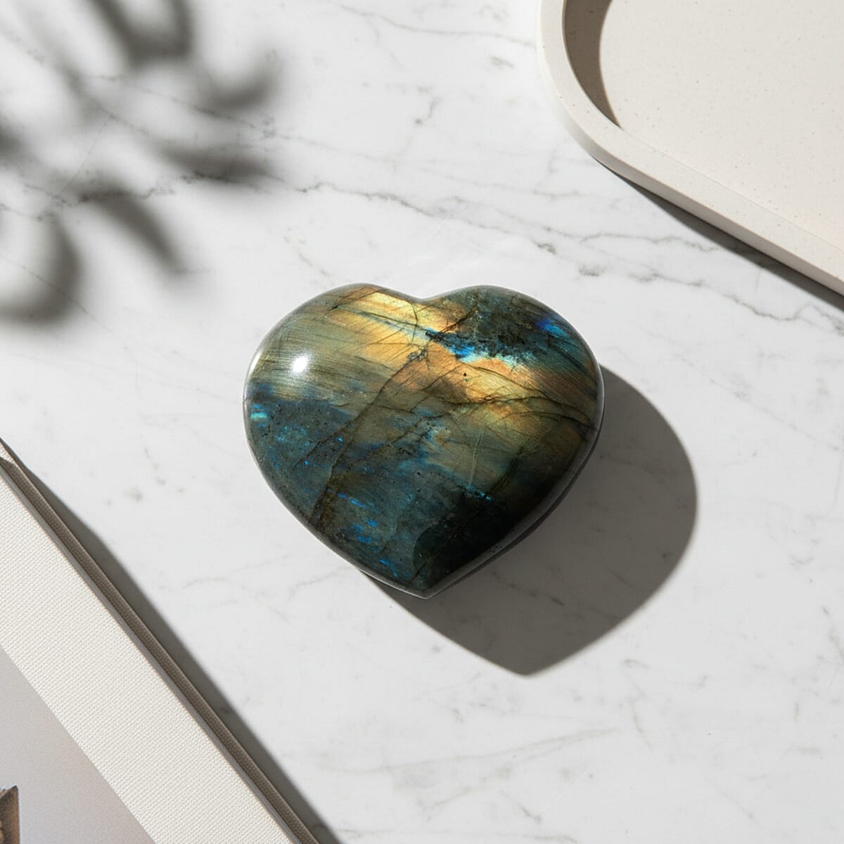 Labradorite Heart Shape -X Large 6350ctw image number 1