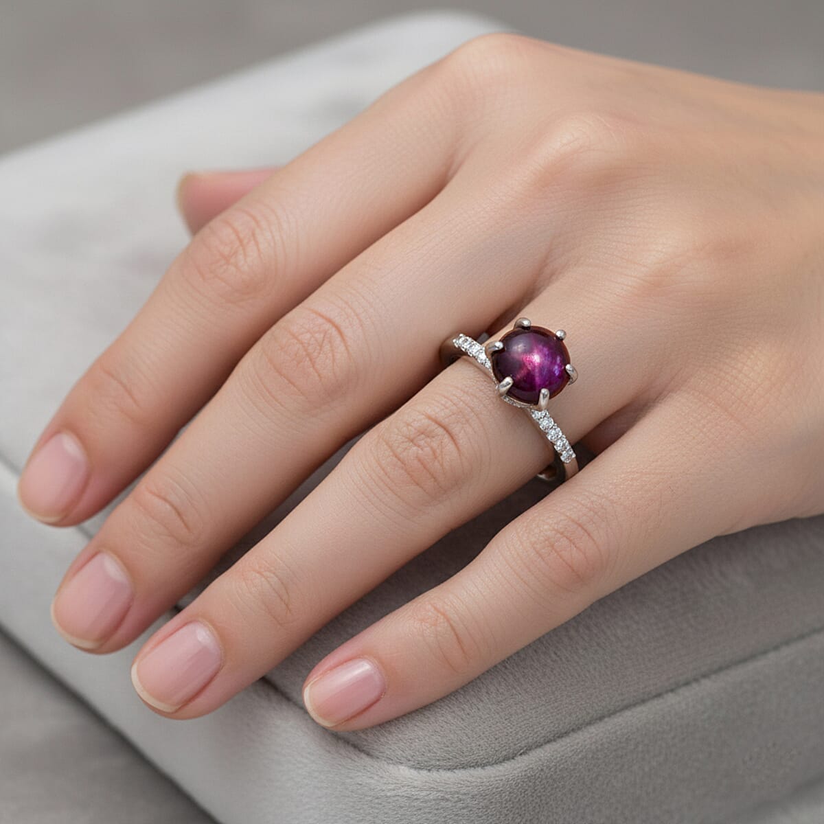 D'Joy Premium Indian Star Ruby and White Zircon 4.10 ctw Ring in Rhodium Over Sterling Silver (Size 9.0) image number 2