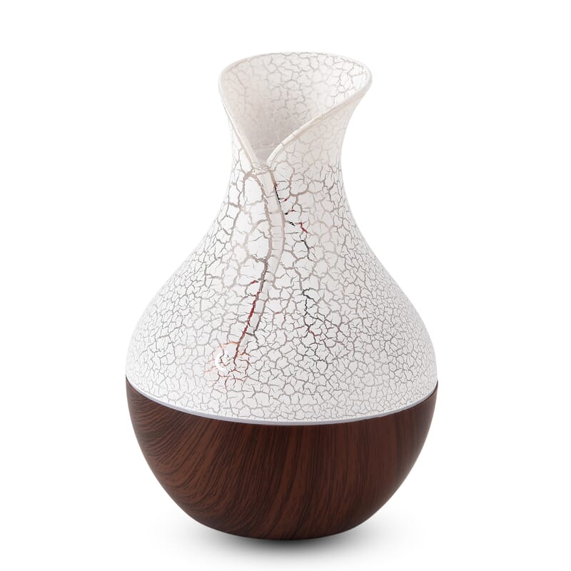 Livmore White Humidifier With 7 Essential Oils