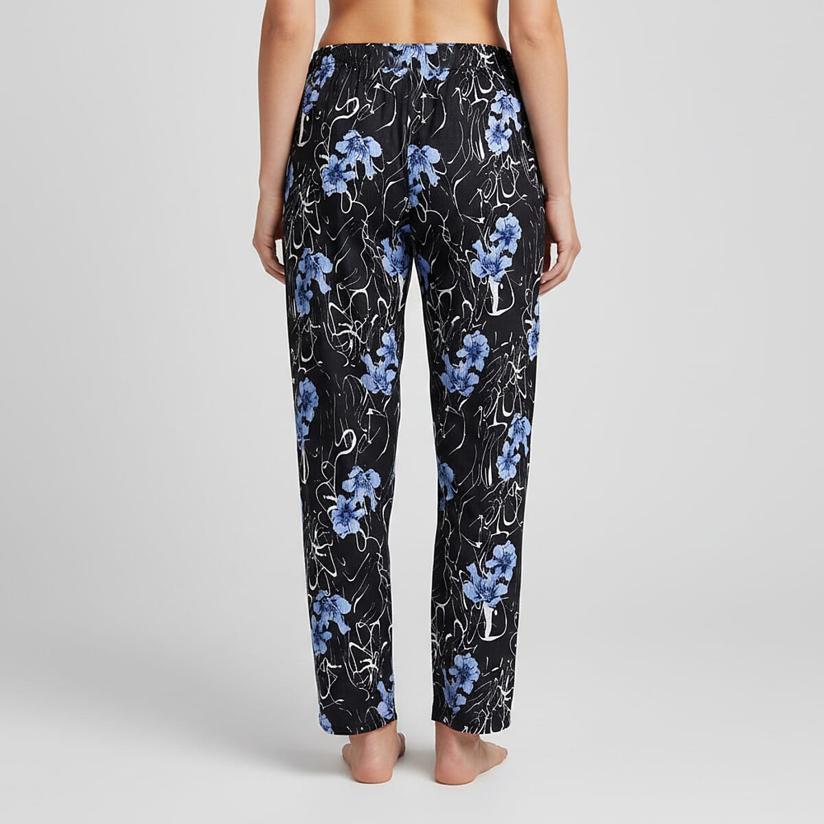 La Marey Black and Blue Floral Print Set of 2 Pajama Pants - One Size Fits Most image number 1