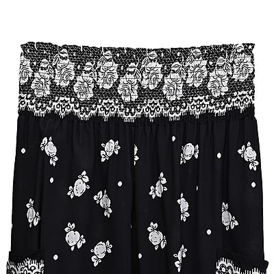 Black Floral - Product card gallery slide 3 (10178376171833)