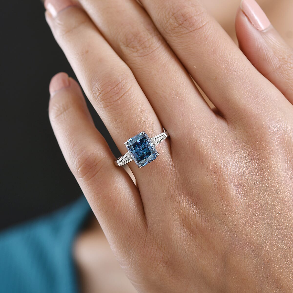 D'Joy Blue and White Moissanite 3.80 ctw Eternal Prism Ring in Rhodium Over Sterling Silver (Size 10.0) image number 2