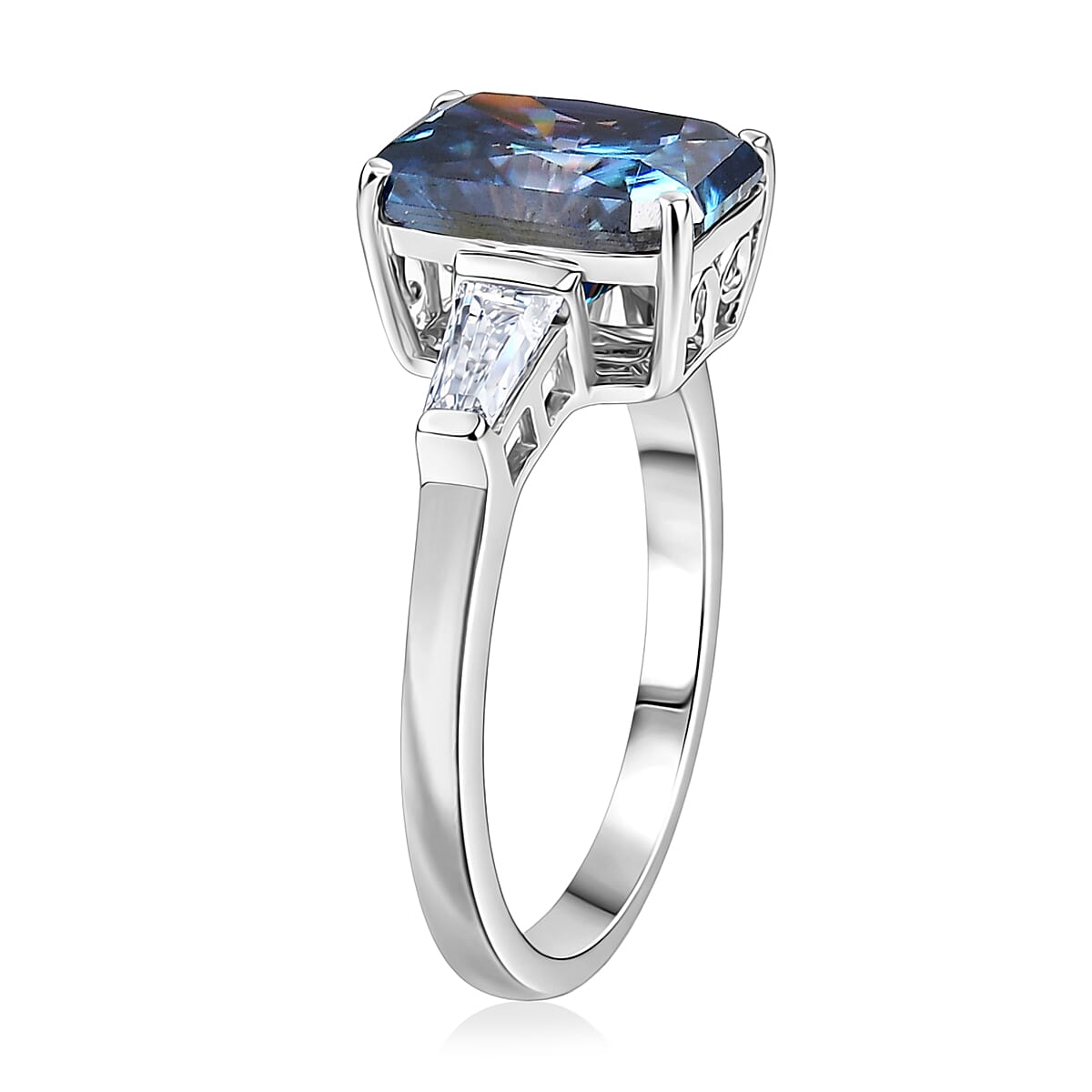 D'Joy Blue and White Moissanite 3.80 ctw Eternal Prism Ring in Rhodium Over Sterling Silver (Size 10.0) image number 3
