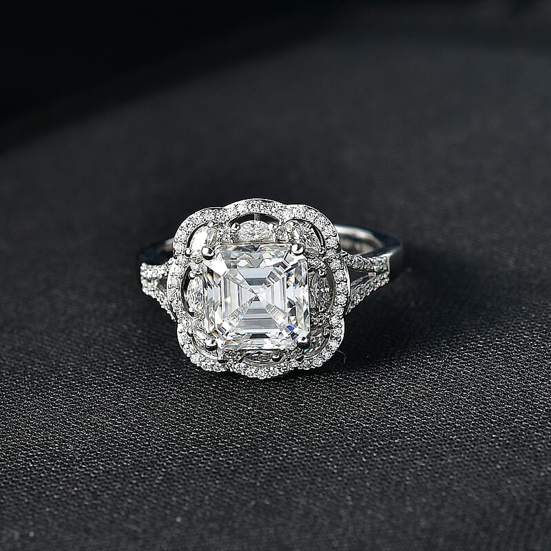 D'Joy Moissanite 3.30 ctw Crown Spark Ring in Rhodium Over Sterling Silver (Size 6.0)